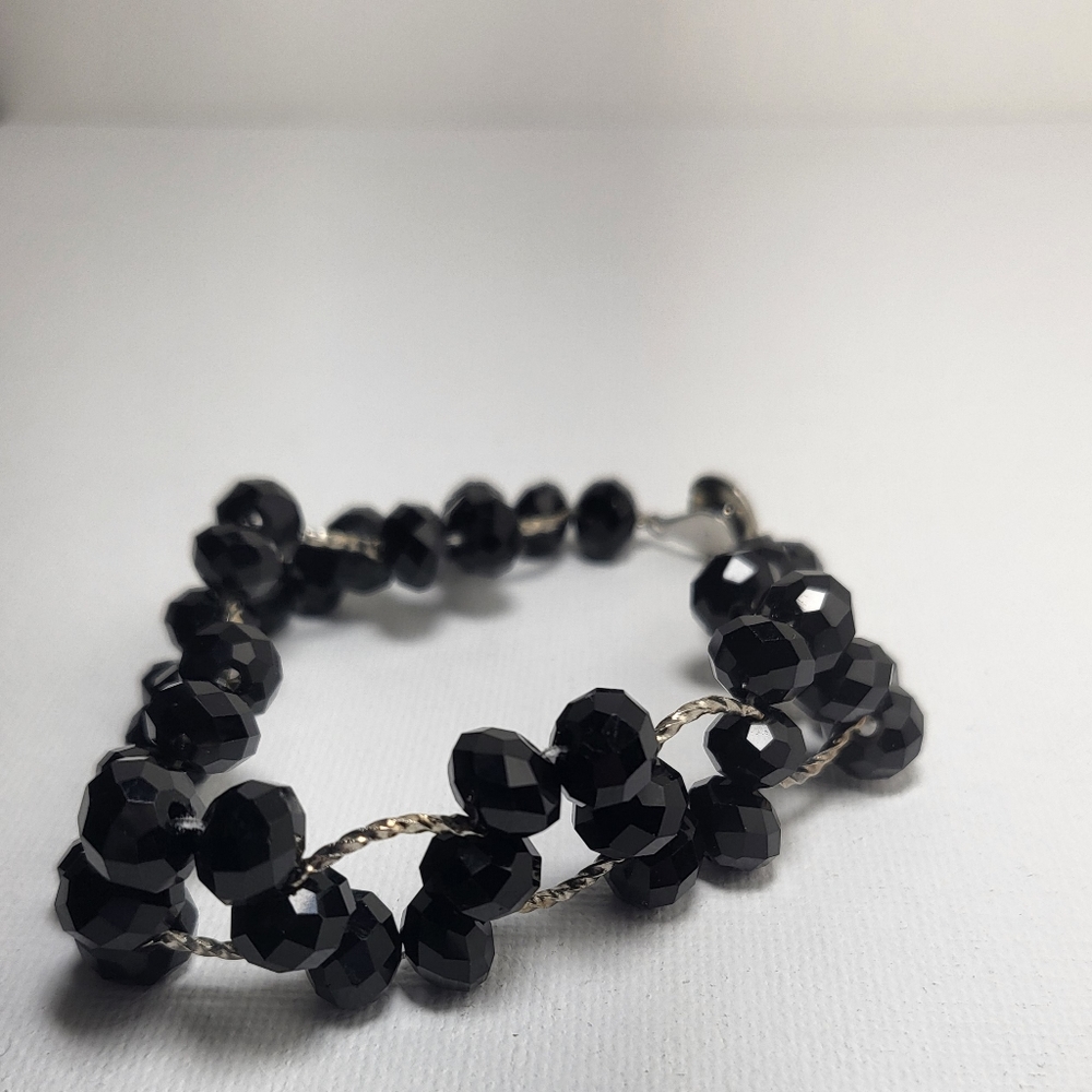 🕳️ Black & Silver Bracelet